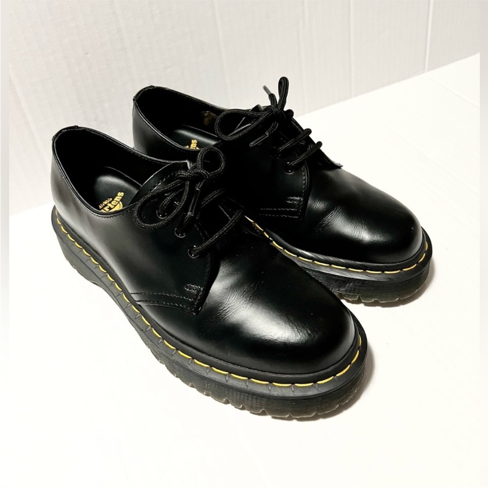 DOC MARTENS